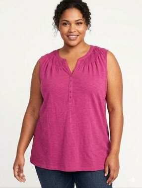 NWT Croft & Barrow Henley Sleeveless Top